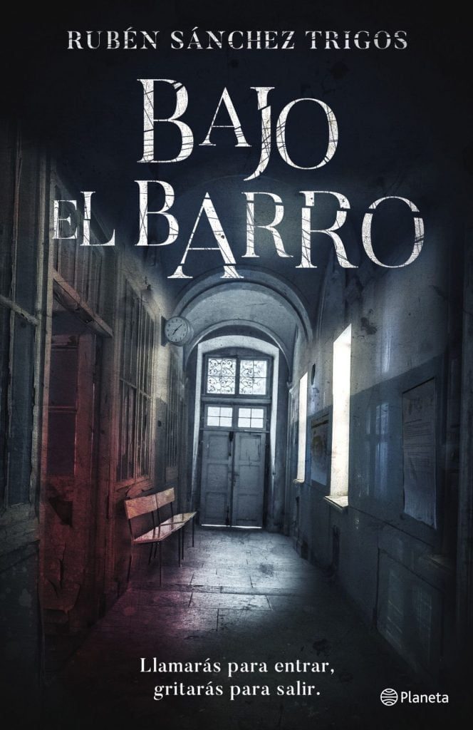 Descargar Bajo el barro – Rubén Sánchez Trigos  
				 en EPUB | PDF | MOBI